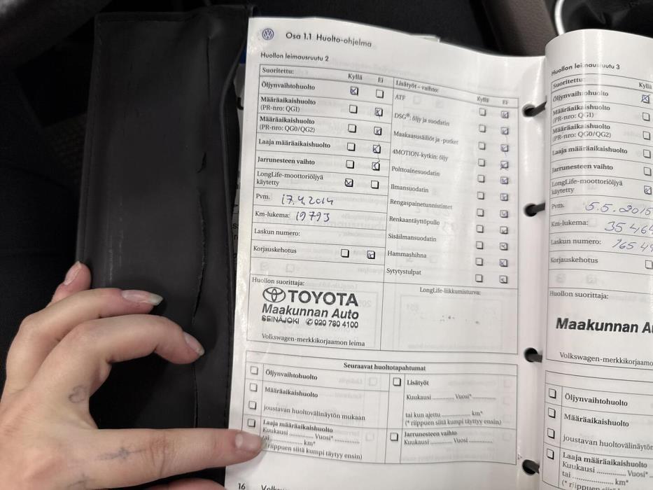 VOLKSWAGEN Jetta 2010