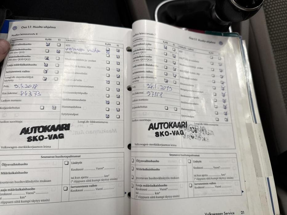 VOLKSWAGEN Jetta 2010