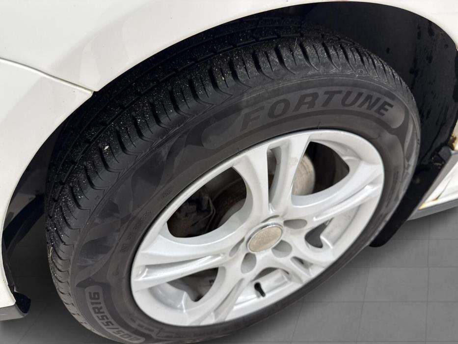 VOLKSWAGEN Jetta 2010