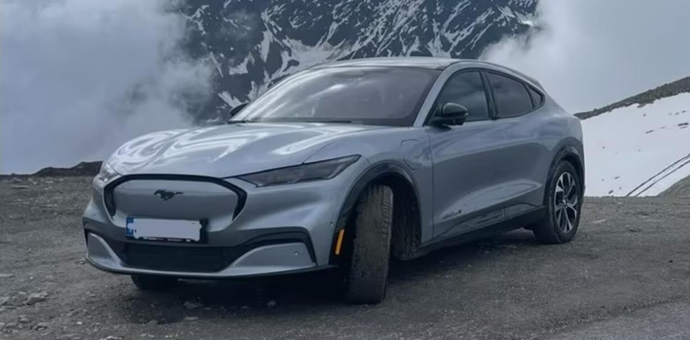 FORD MUSTANG MACH-E 2022