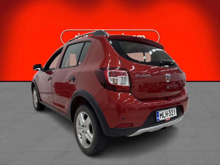 DACIA Sandero 2013