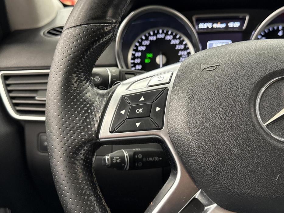 MERCEDES-BENZ ML 2013