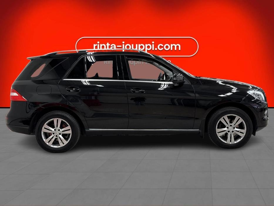 MERCEDES-BENZ ML 2013