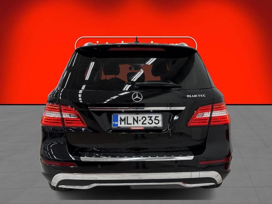 MERCEDES-BENZ ML 2013
