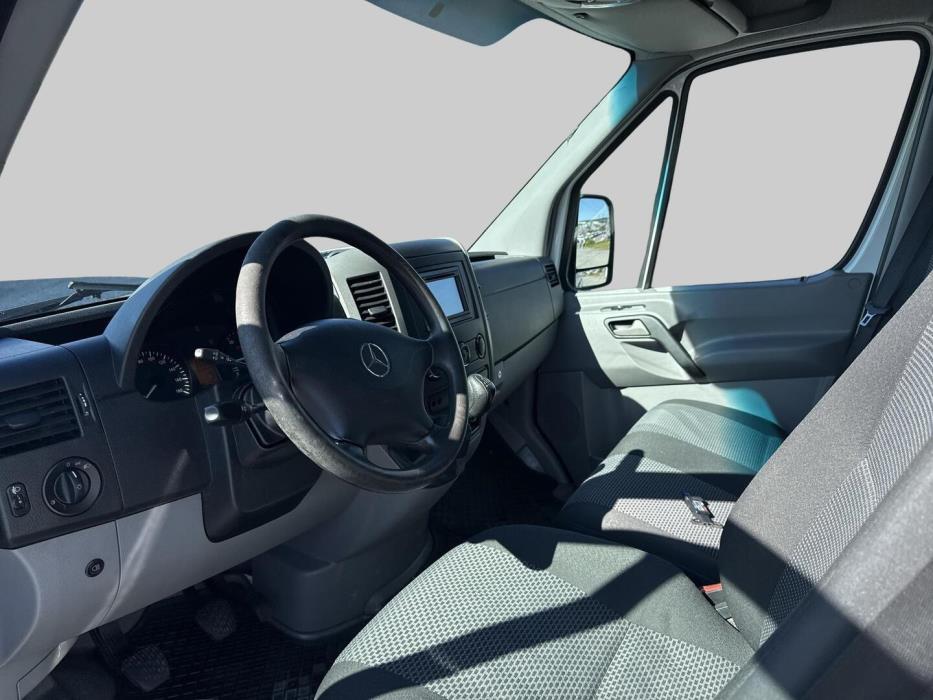 MERCEDES-BENZ Sprinter 2011