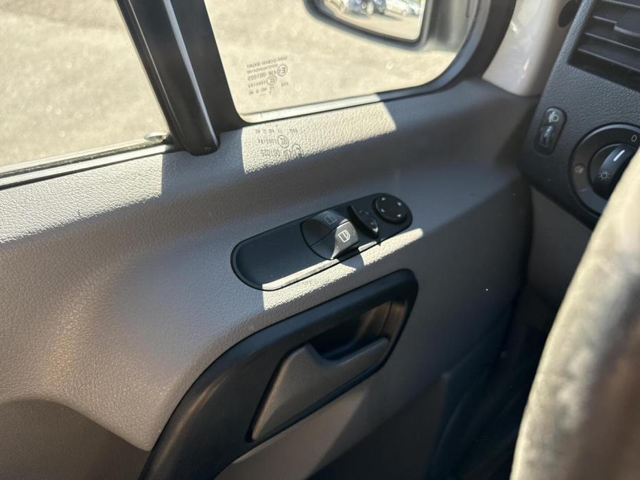 MERCEDES-BENZ Sprinter 2011