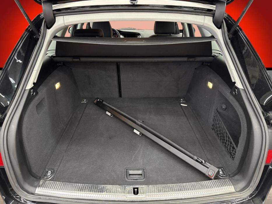 AUDI A4 2014