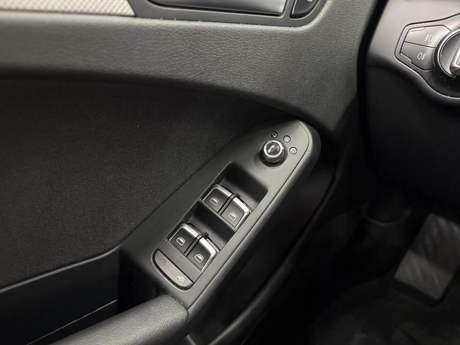 AUDI A4 2014