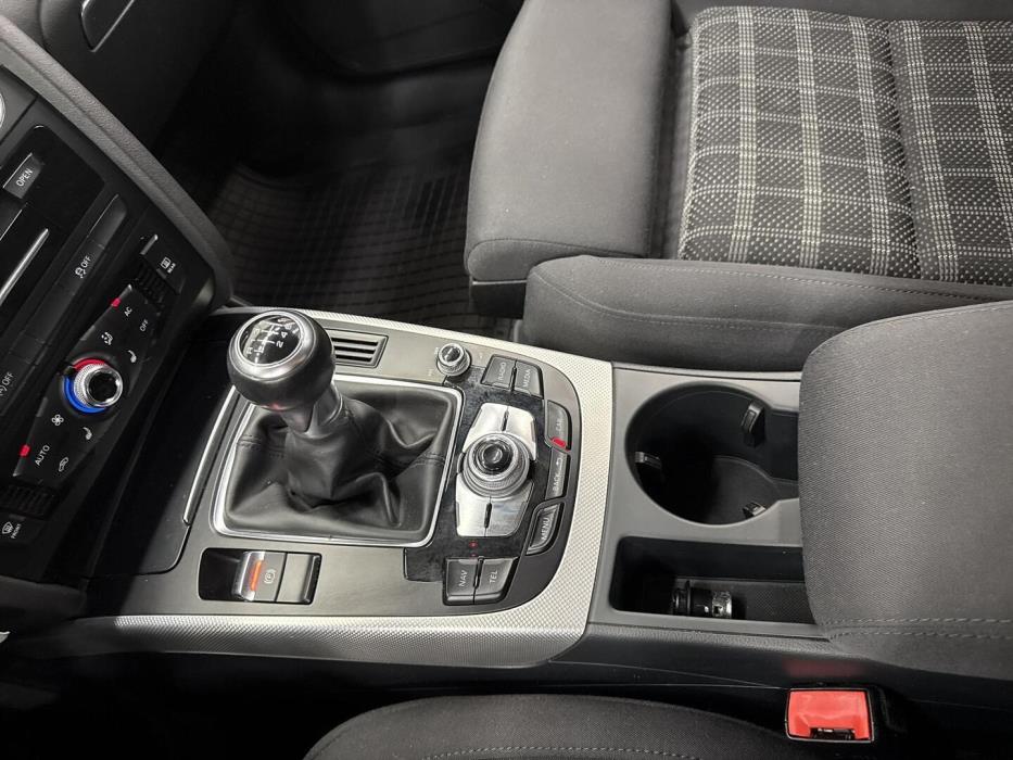 AUDI A4 2014