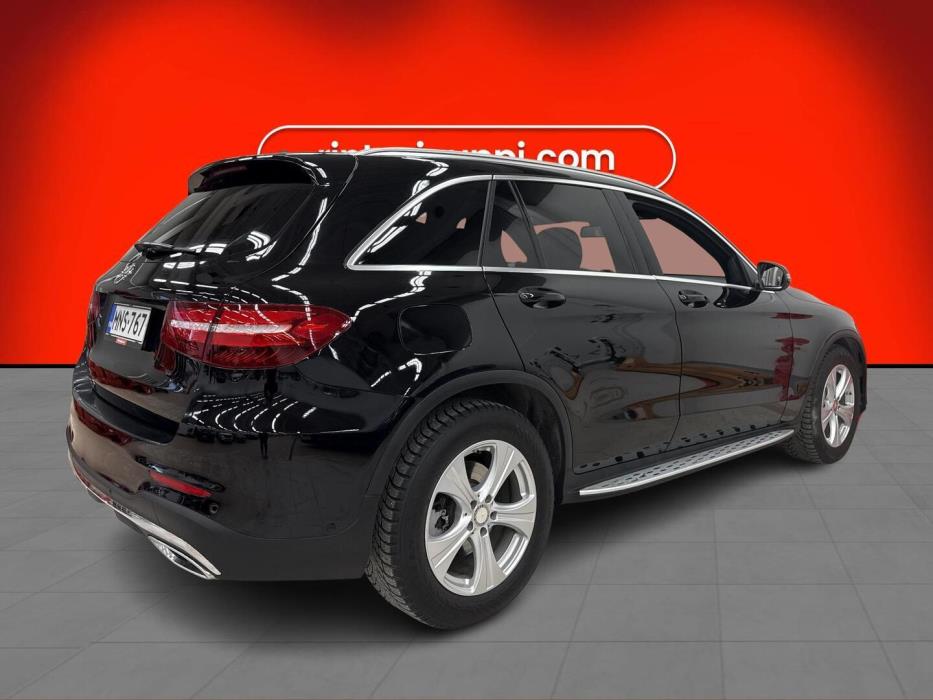 MERCEDES-BENZ GLC 2016
