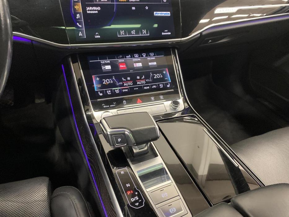 AUDI A8 2020