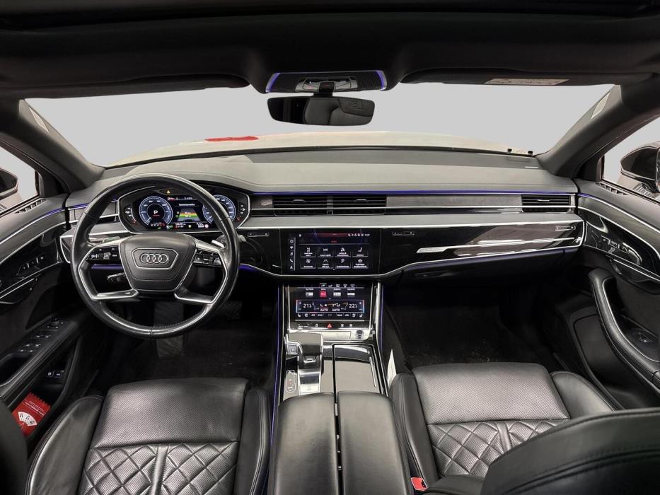 AUDI A8 2020
