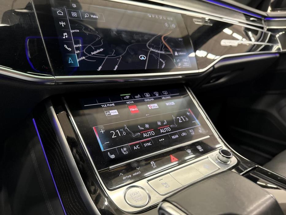 AUDI A8 2020