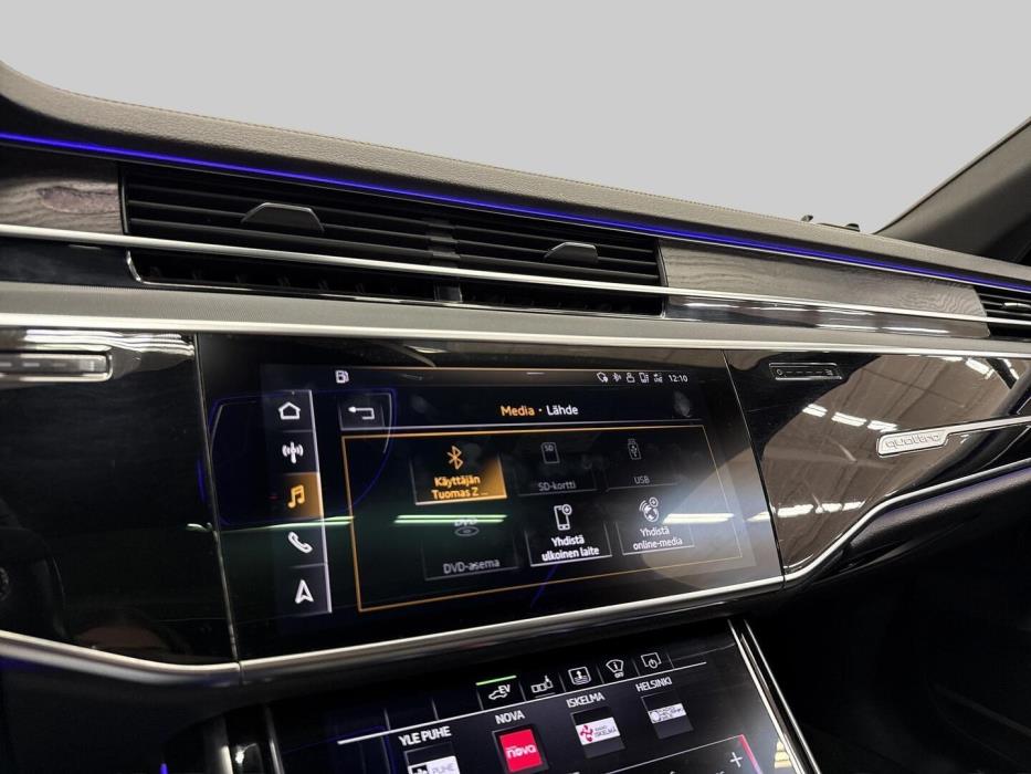 AUDI A8 2020