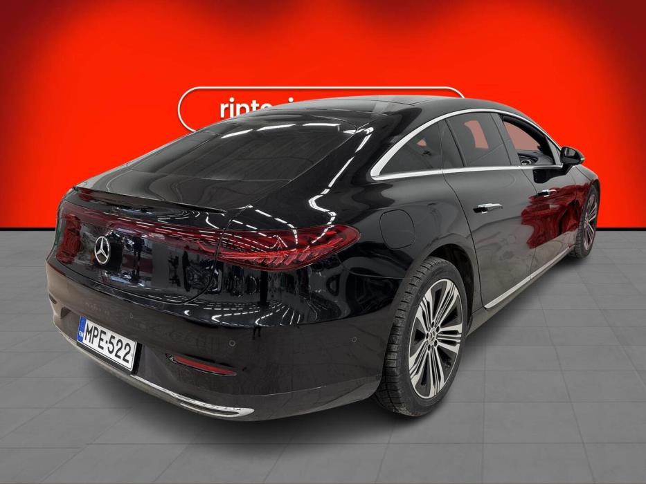 MERCEDES-BENZ EQS 2022