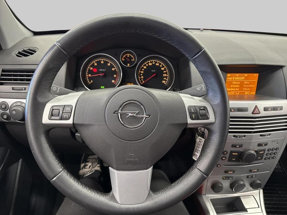 OPEL Astra 2009
