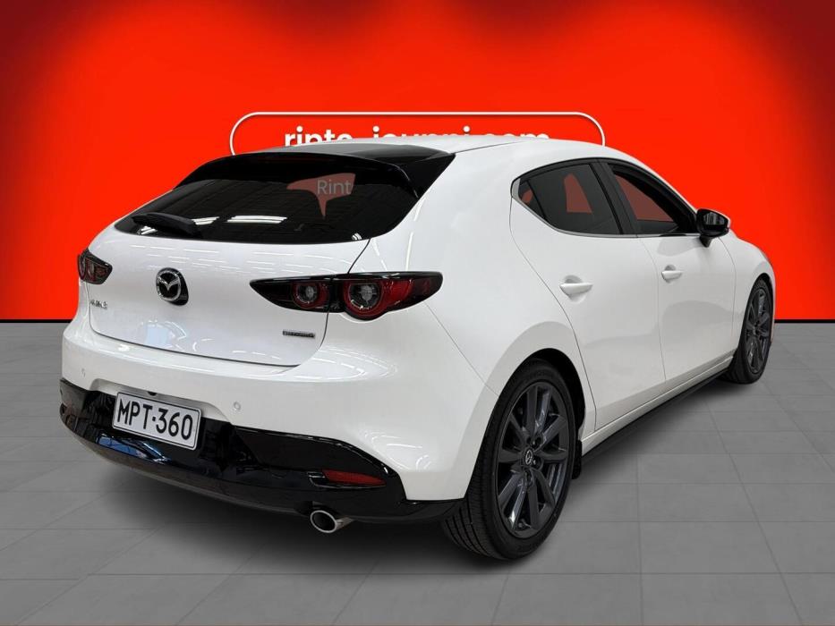 MAZDA 3 2025