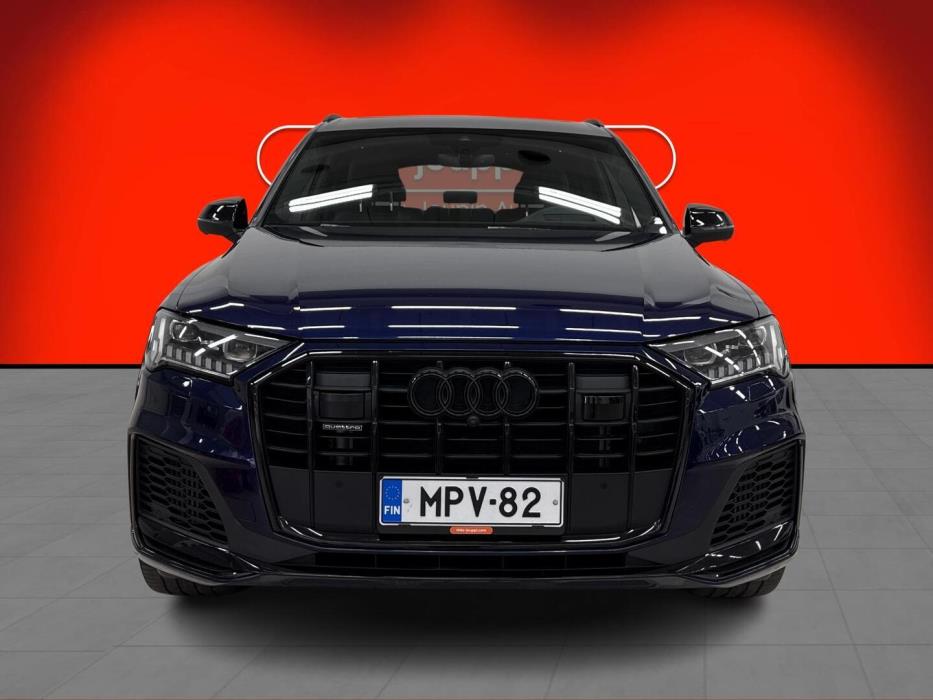 AUDI Q7 2023