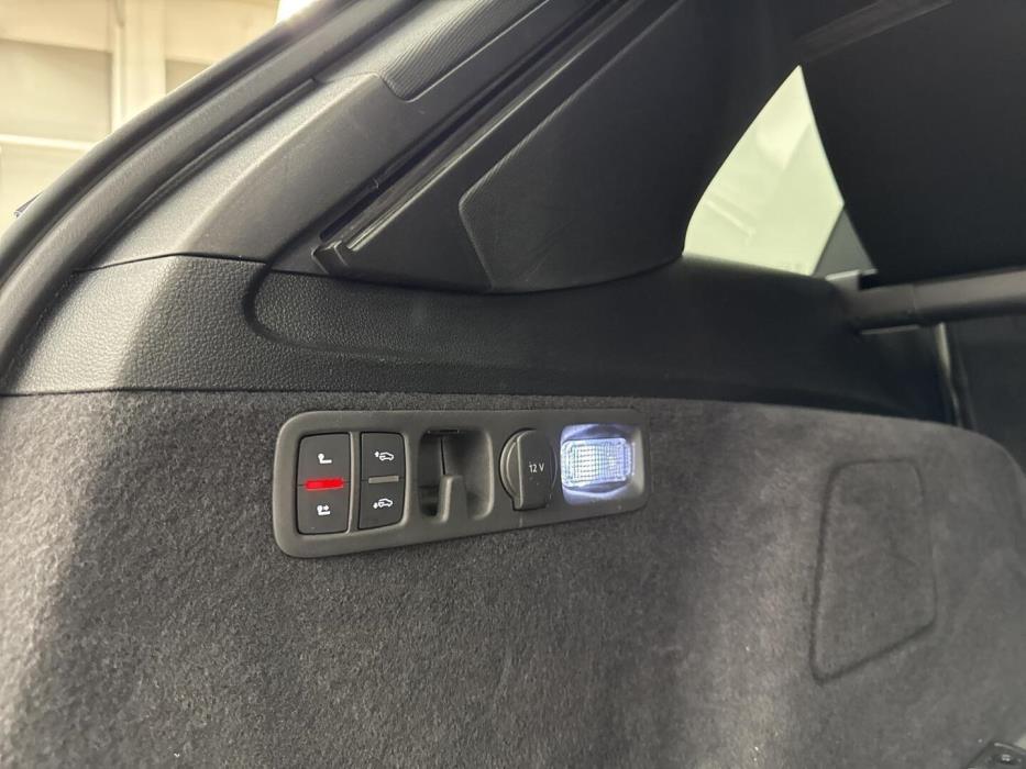 AUDI Q7 2023