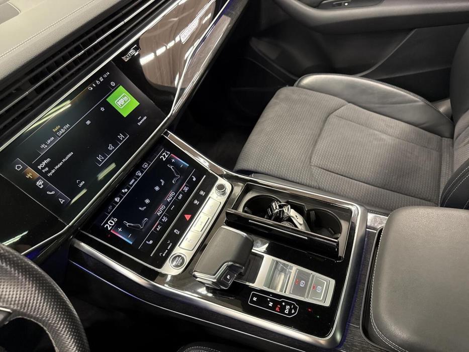 AUDI Q7 2023