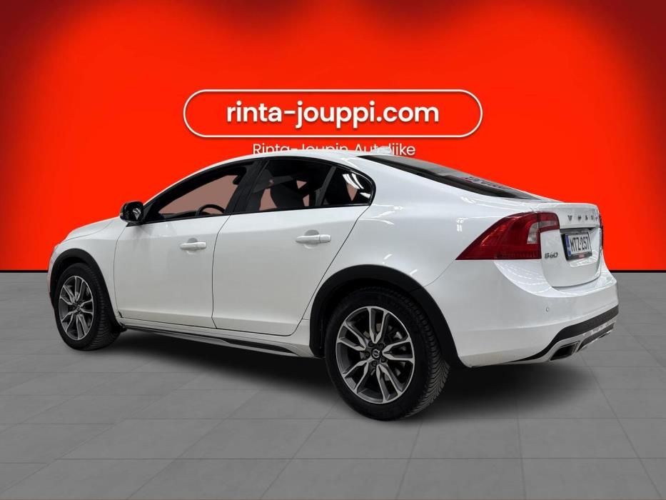 VOLVO S60 Cross Country 2016