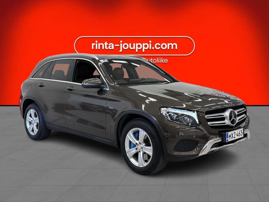 MERCEDES-BENZ GLC 2016