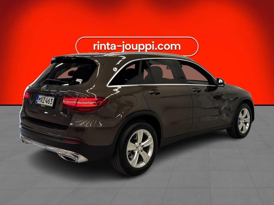 MERCEDES-BENZ GLC 2016