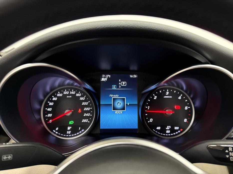 MERCEDES-BENZ C 2020