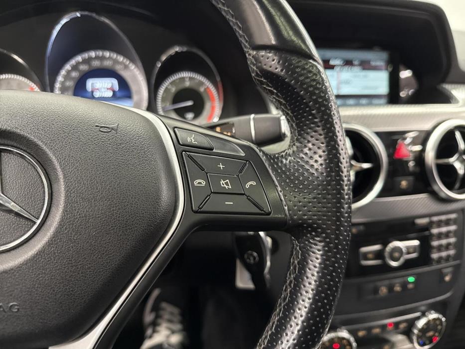 MERCEDES-BENZ GLK 2013