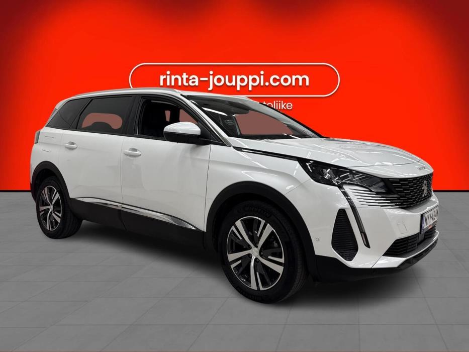 PEUGEOT 5008 2021