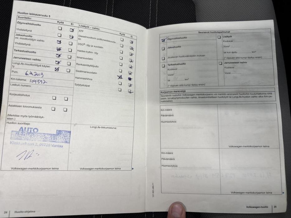 VOLKSWAGEN Jetta 2012