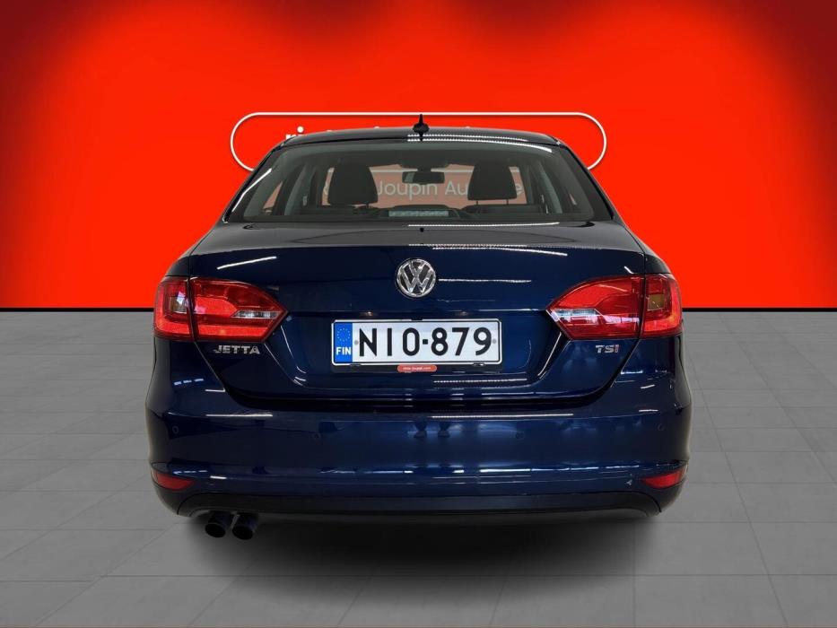 VOLKSWAGEN Jetta 2012