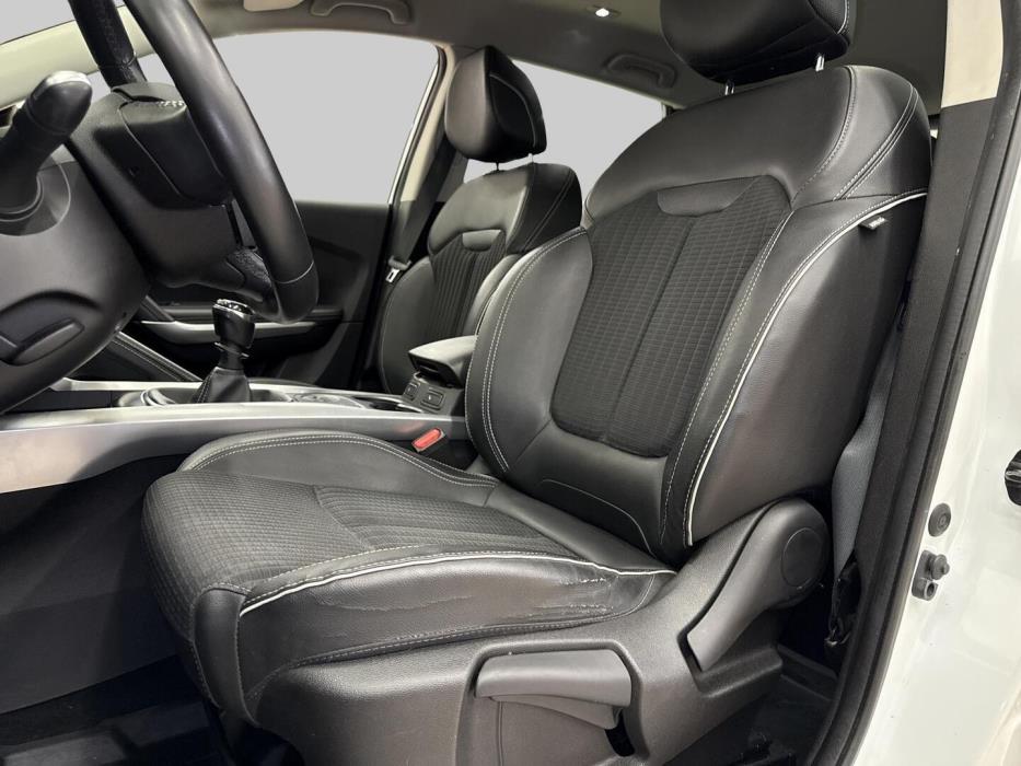 RENAULT Kadjar 2016