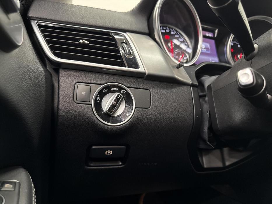 MERCEDES-BENZ GLE 43 AMG 2016