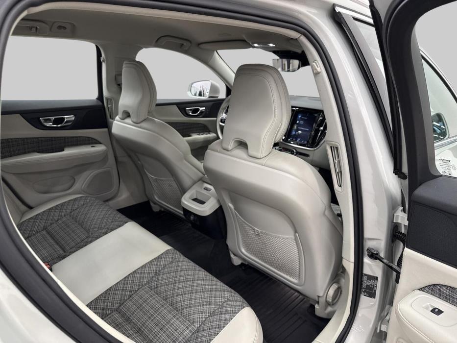 VOLVO V60 2018