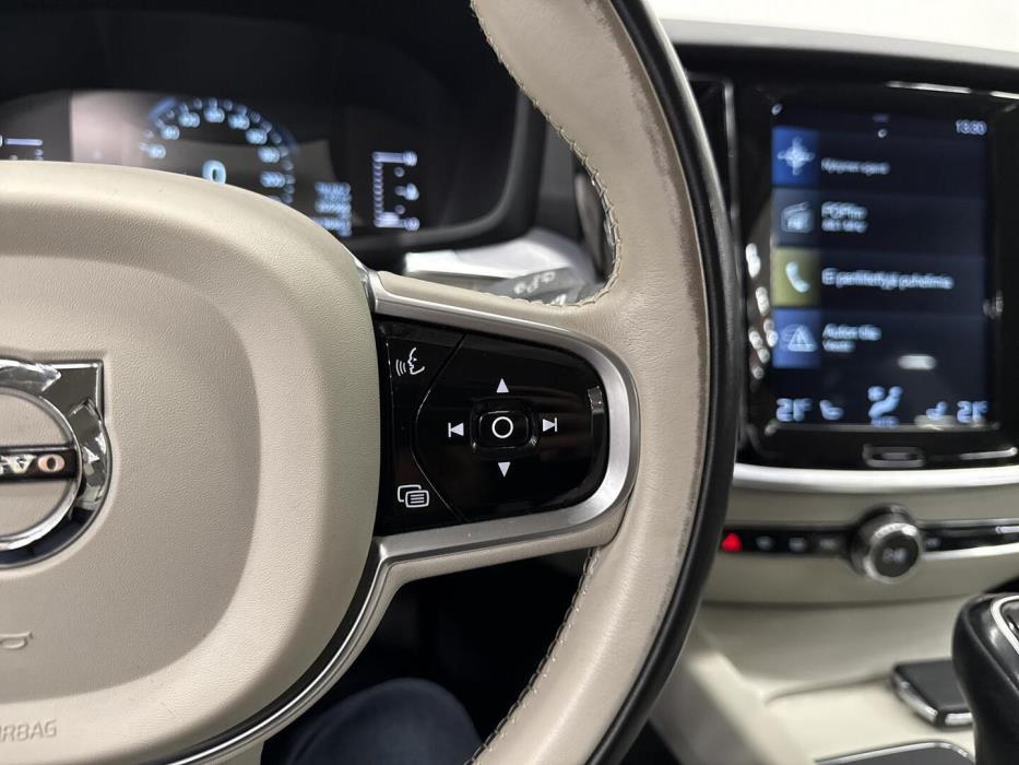 VOLVO V60 2018