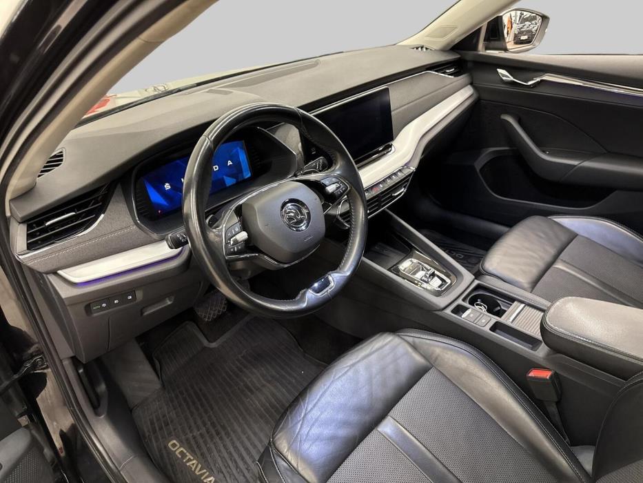 SKODA Octavia 2021