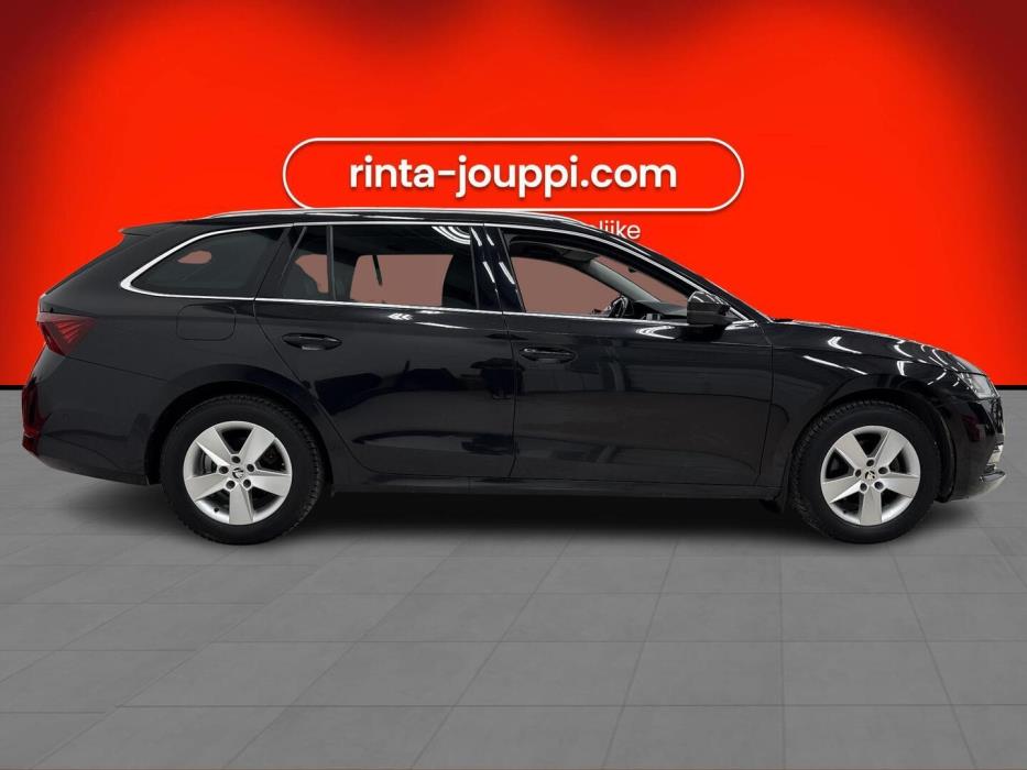 SKODA Octavia 2021