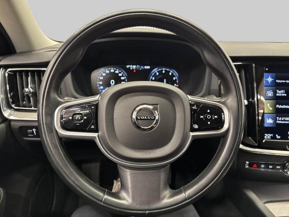 VOLVO S60 2022