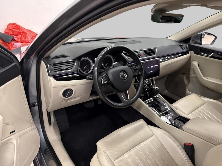 SKODA Superb 2018