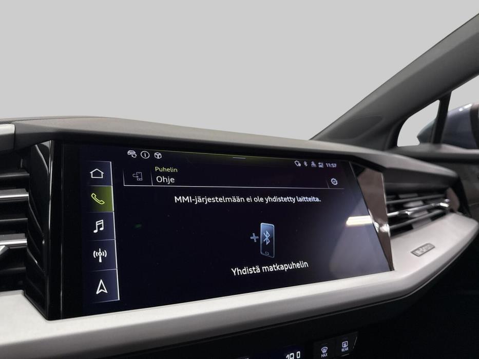 AUDI Q4 e-tron 2023