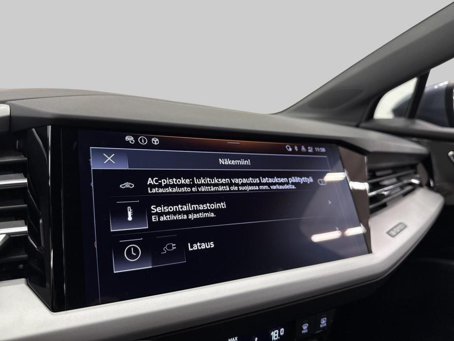 AUDI Q4 e-tron 2023