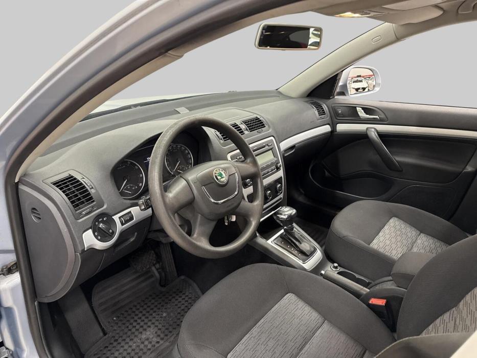 SKODA Octavia 2010