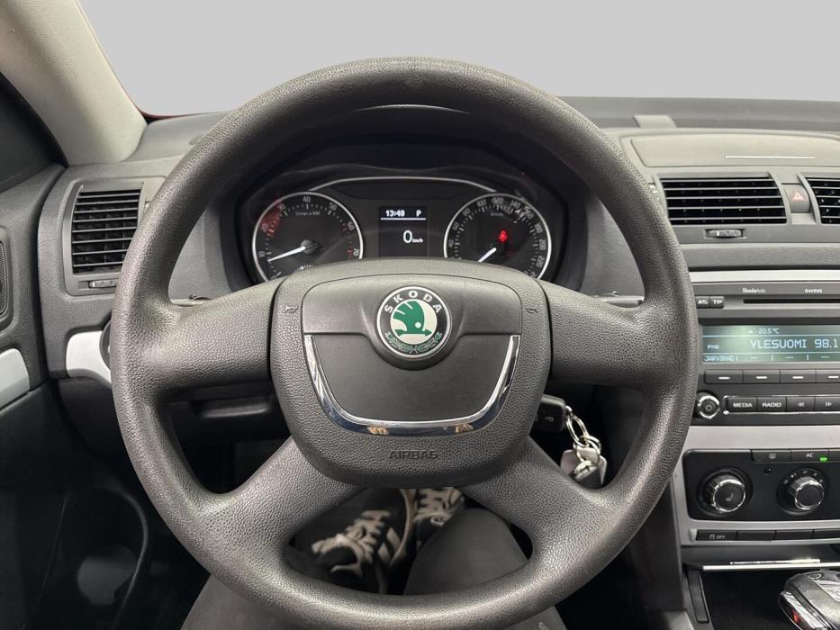 SKODA Octavia 2010