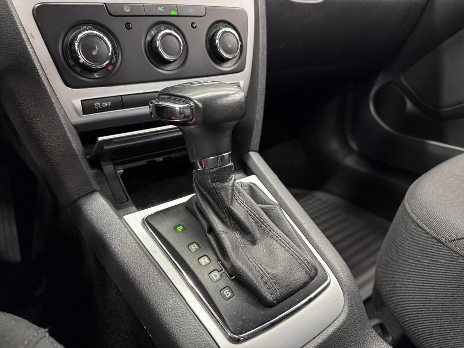 SKODA Octavia 2010