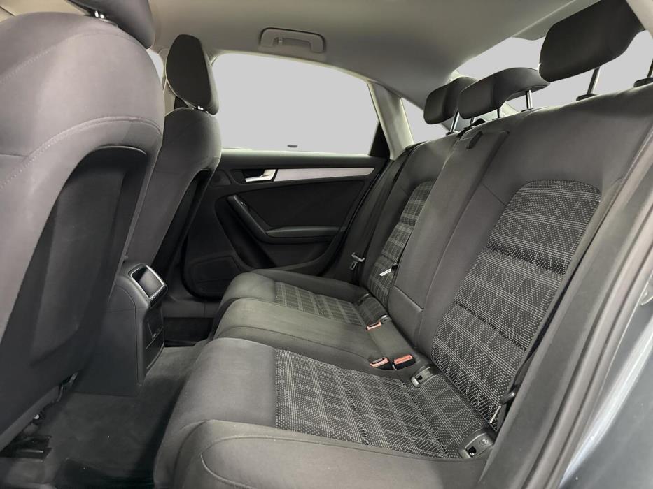 AUDI A4 2013
