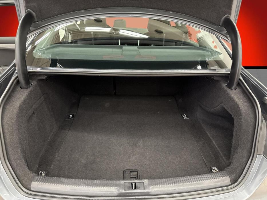 AUDI A4 2013