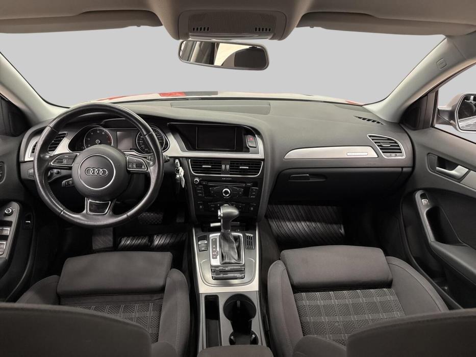 AUDI A4 2013