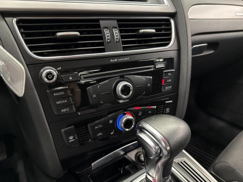 AUDI A4 2013