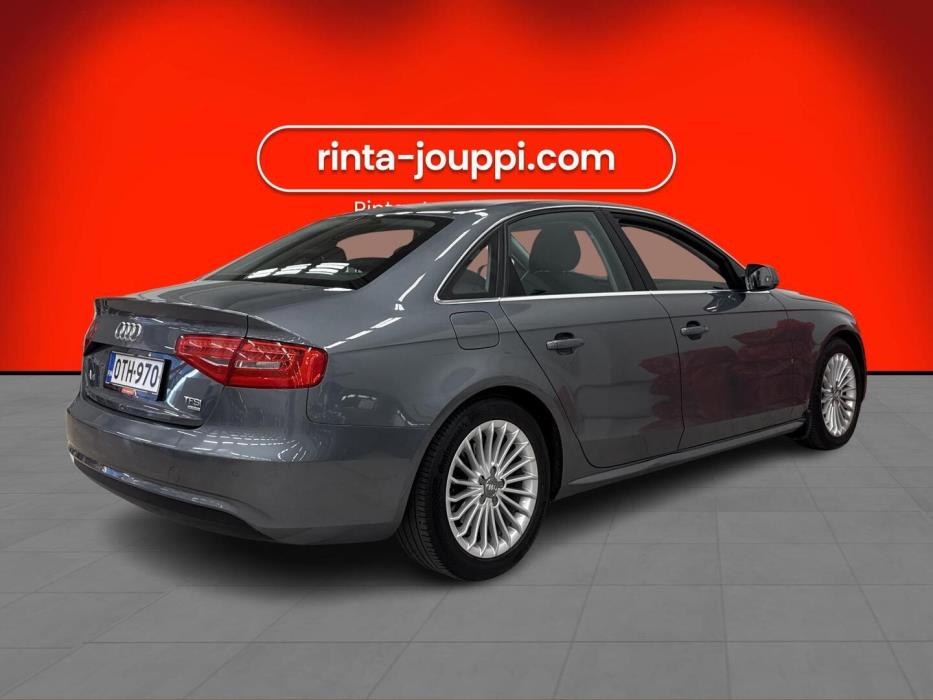 AUDI A4 2013